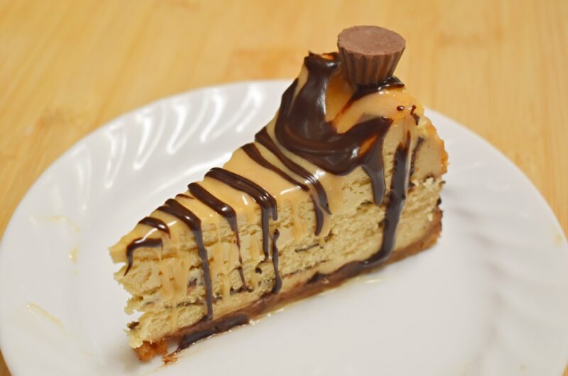 Peanut Butter Cup Cheesecake